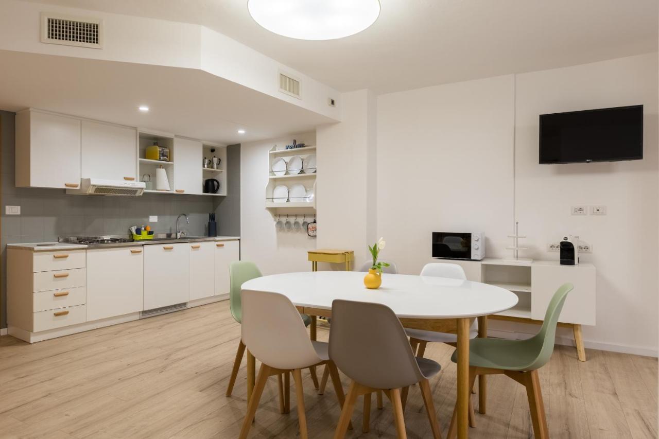 Mama Apartments 리바 델 이탈리아 베로나 외부 사진