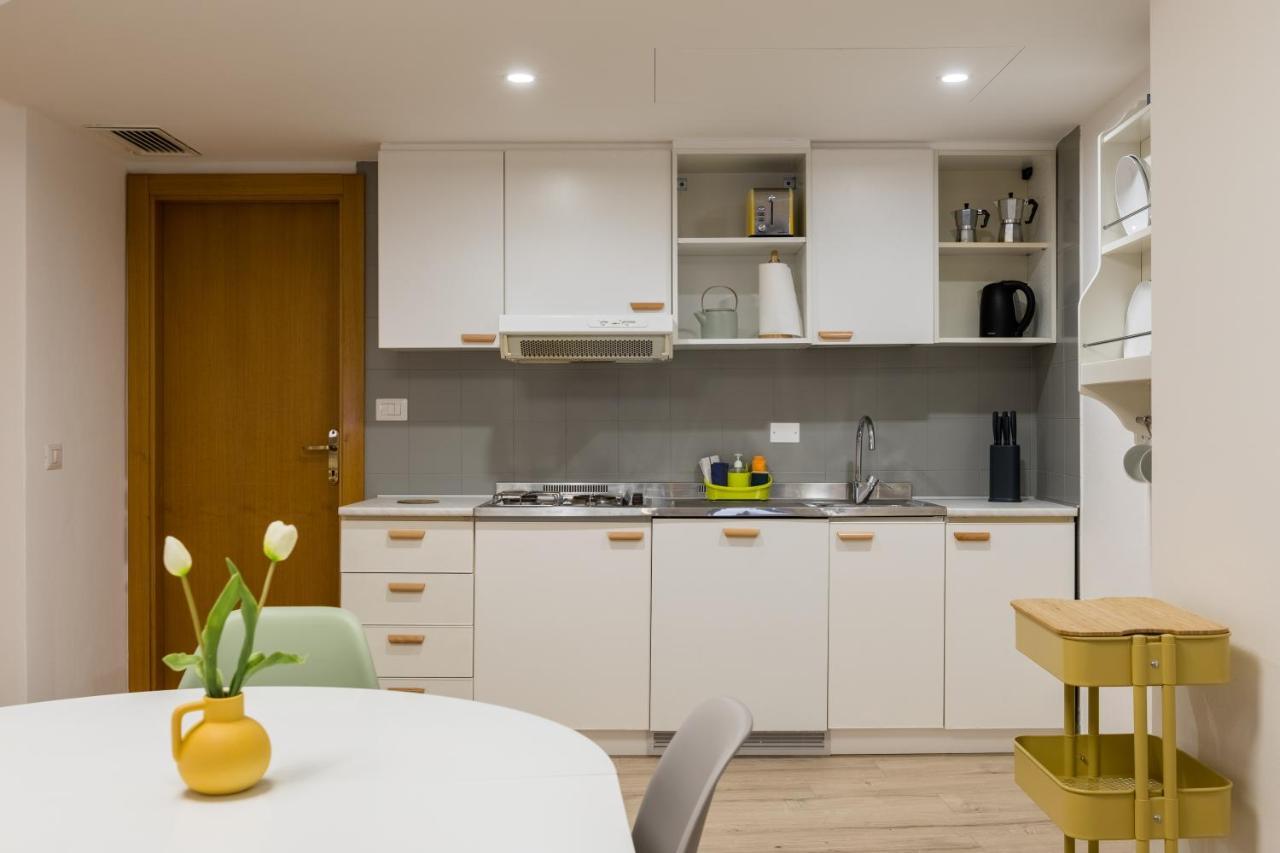 Mama Apartments 리바 델 이탈리아 베로나 외부 사진